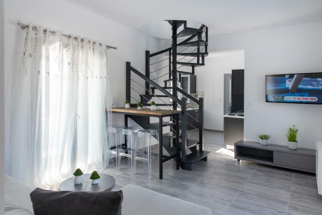 Paros Elitas Villas エクステリア 写真