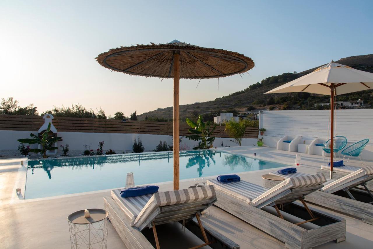 Paros Elitas Villas エクステリア 写真